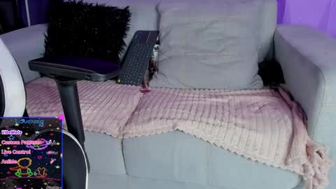 elizbeth_777 online show from 02/12/25, 02:21