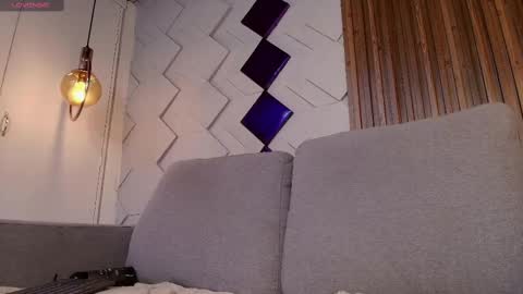 elizbeth_777 online show from 02/26/25, 10:09