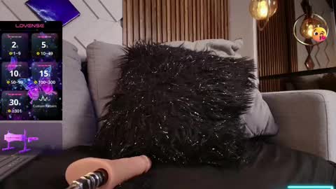 elizbeth_777 online show from 03/01/25, 10:10