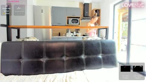 Eliz                               online show from 04/06/26, 06:58