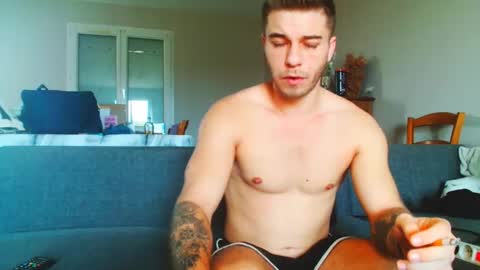 elkafit28 online show from 03/31/26, 08:37