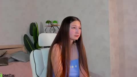 Ella online show from 11/14/25, 08:35