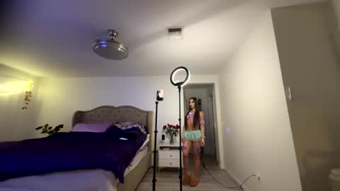 ella_ella_ella_ay online show from 10/24/25, 02:41