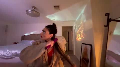 ella_ella_ella_ay online show from 11/03/25, 11:33