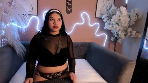 Ella online show from 11/20/25, 12:05