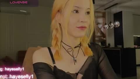Snapshot of ella_hayes chatting on 06/14/26, 09:50 Ella NEXT STREAM 1TH DECEMBER 1200 - 0800 AM AT MOSCOW TIME online show from 06/14/26, 09:50