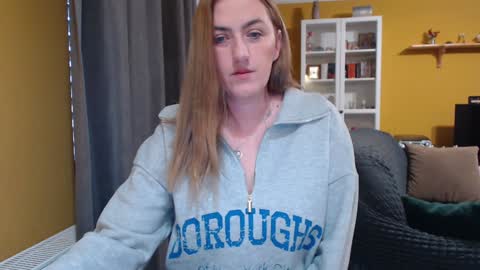 Snapshot of ella_max_live chatting on 01/17/25, 06:47 Ella Max online show from 01/17/25, 06:47