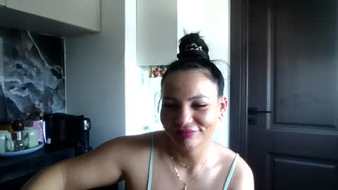 Snapshot of ella_sweety0 chatting on 06/25/26, 10:09 Ella online show from 06/25/26, 10:09