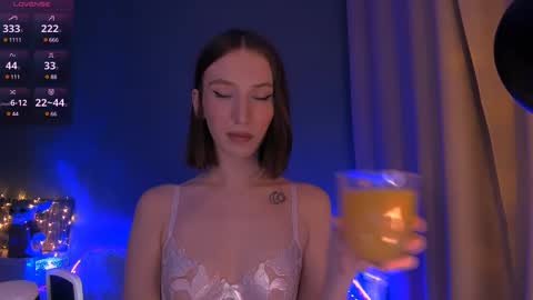 Snapshot of ellaamber chatting on 02/13/25, 12:24 ellaamber online show from 02/13/25, 12:24