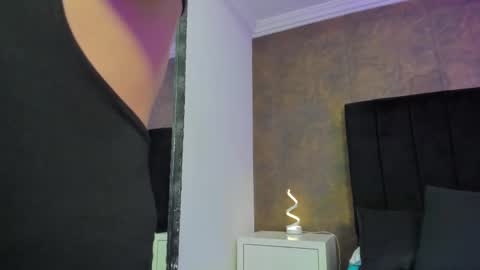 Ellaa Muller online show from 02/11/25, 09:03