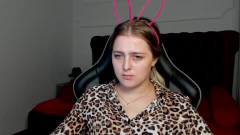 EllaBells online show from 04/08/26, 05:18