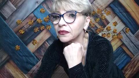 EllaBonito online show from 11/20/25, 07:08