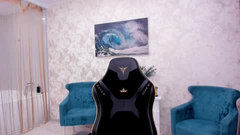 ellacurtis online show from 04/10/26, 02:06