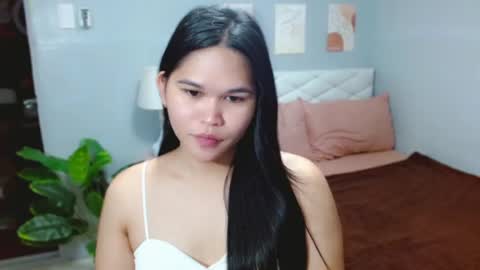 EllaFord online show from 06/22/26, 02:57