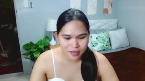 EllaFord online show from 08/01/26, 12:10