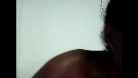 ellah245 online show from 03/17/26, 09:18