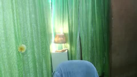 Ellah online show from 02/17/25, 02:42