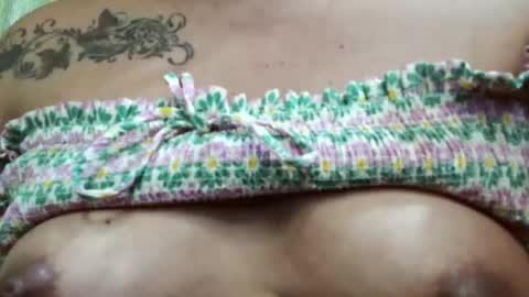 Ellah online show from 09/15/25, 04:01