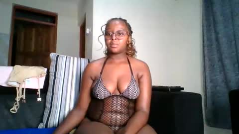 ellah-simone online show from 05/29/26, 11:58