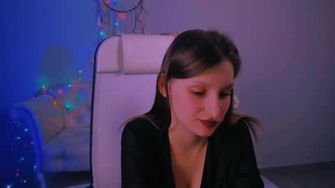 Ella online show from 02/20/25, 06:57