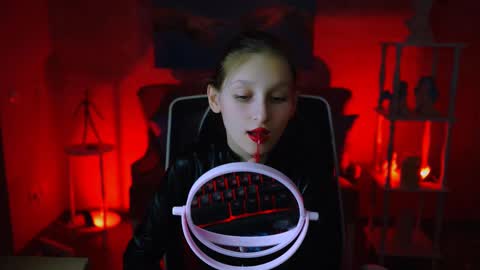 Ella online show from 02/23/25, 05:56