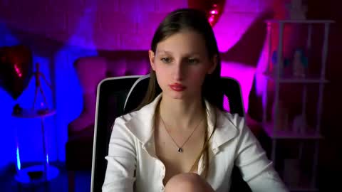 Ella online show from 03/03/25, 05:39