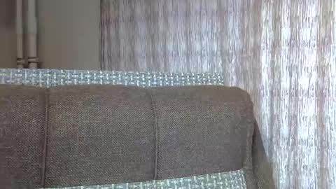 ellajohnsonx online show from 12/01/24, 07:36