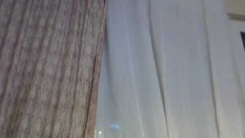 ellajohnsonx online show from 12/10/24, 06:17