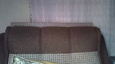 ellajohnsonx online show from 10/19/25, 12:00