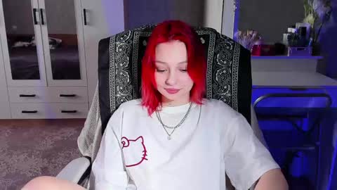 ellales online show from 04/10/26, 08:41