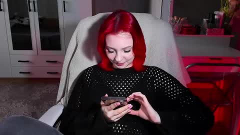 Snapshot of ellales chatting on 04/28/26, 08:41 ellales online show from 04/28/26, 08:41