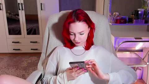 Snapshot of ellales chatting on 05/24/26, 02:44 ellales online show from 05/24/26, 02:44