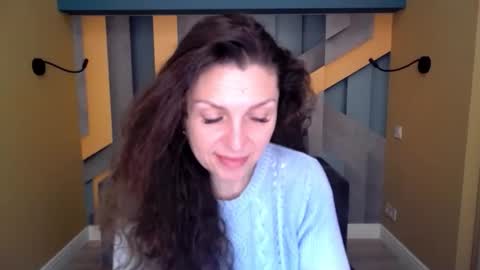 EllaLongs online show from 02/25/26, 12:37