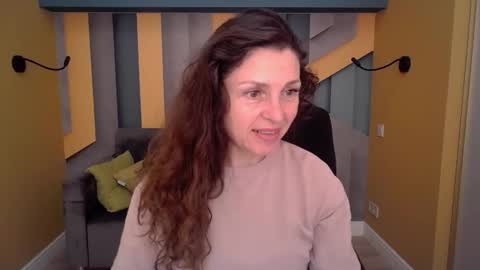 EllaLongs online show from 04/01/26, 11:33