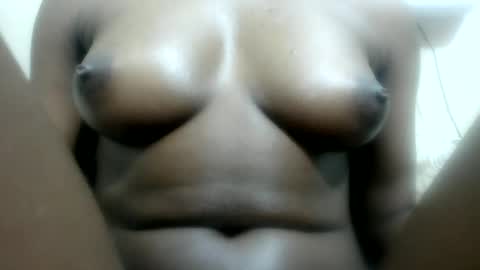 ellalowebaib online show from 07/05/26, 02:13