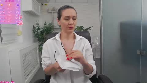            online show from 05/24/26, 02:44