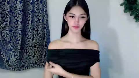 ELLA online show from 10/26/25, 08:59