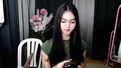 Snapshot of ellamiller69 chatting on 02/23/26, 04:43 ELLA online show from 02/23/26, 04:43