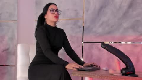 Snapshot of ellaochoa chatting on 01/10/26, 11:23 ella online show from 01/10/26, 11:23