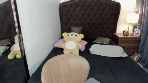 Snapshot of ellats_18 chatting on 01/23/25, 09:39 Sophia online show from 01/23/25, 09:39