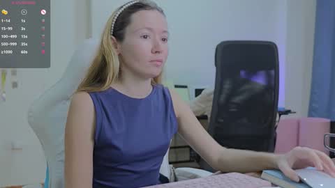 Snapshot of ellcrys chatting on 09/08/25, 09:58 im Elsa lets go Subscribe to my OF and Youtube -35 online show from 09/08/25, 09:58