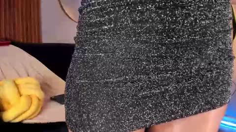 Elle online show from 03/12/26, 10:16