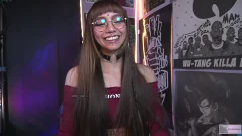 follow me on instagram .    online show from 01/23/25, 02:12