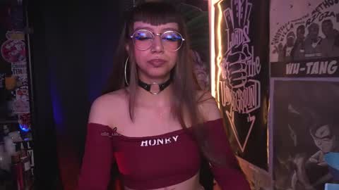 follow me on instagram .    online show from 11/24/25, 08:36