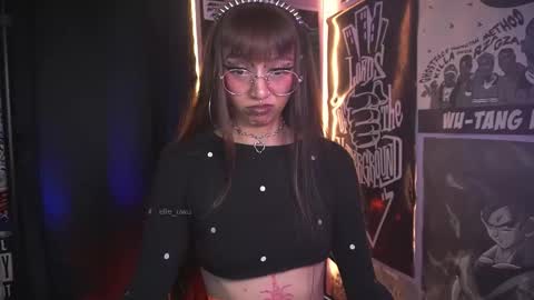 follow me on instagram .    online show from 02/03/26, 04:45