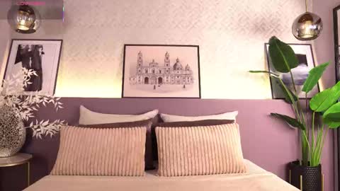 Elle Diane online show from 03/18/26, 10:24