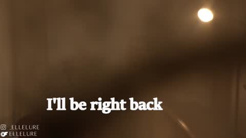 Snapshot of ellelure_ chatting on 02/03/25, 10:11 Linda Restrepo online show from 02/03/25, 10:11