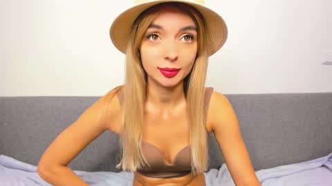 ellen_flow online show from 02/28/25, 05:48