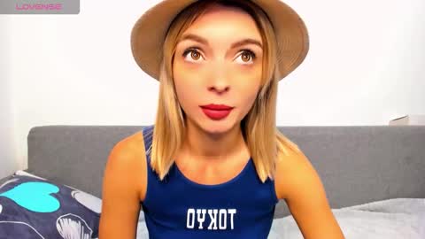 ellen_flow online show from 09/30/25, 08:36