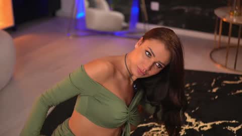 EllenKarter online show from 12/13/24, 04:11